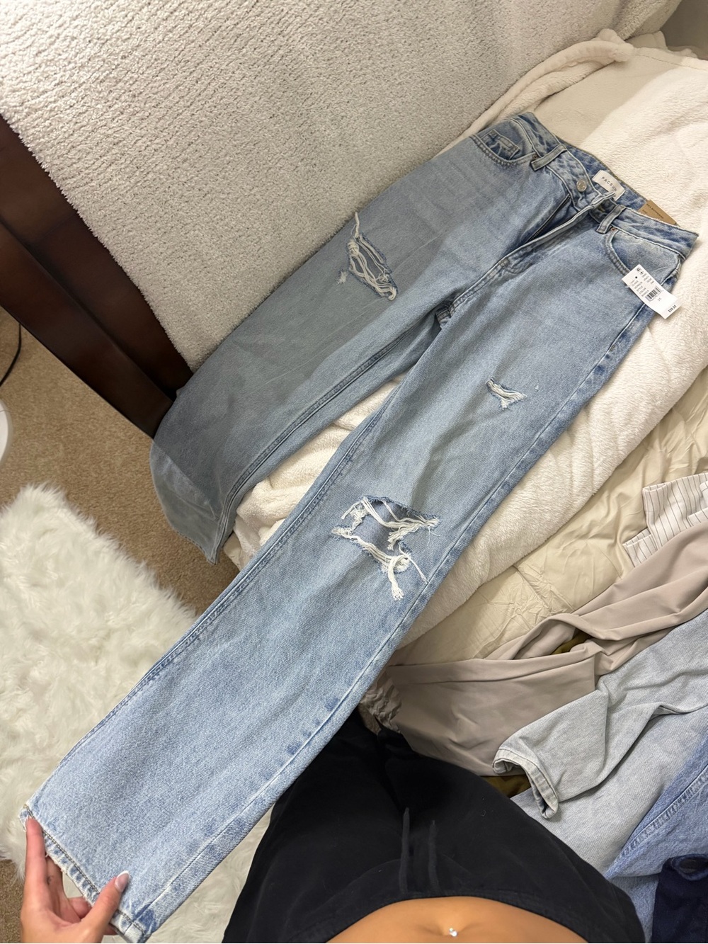 PacSun Light Wash Distressed Boyfriend Jeans